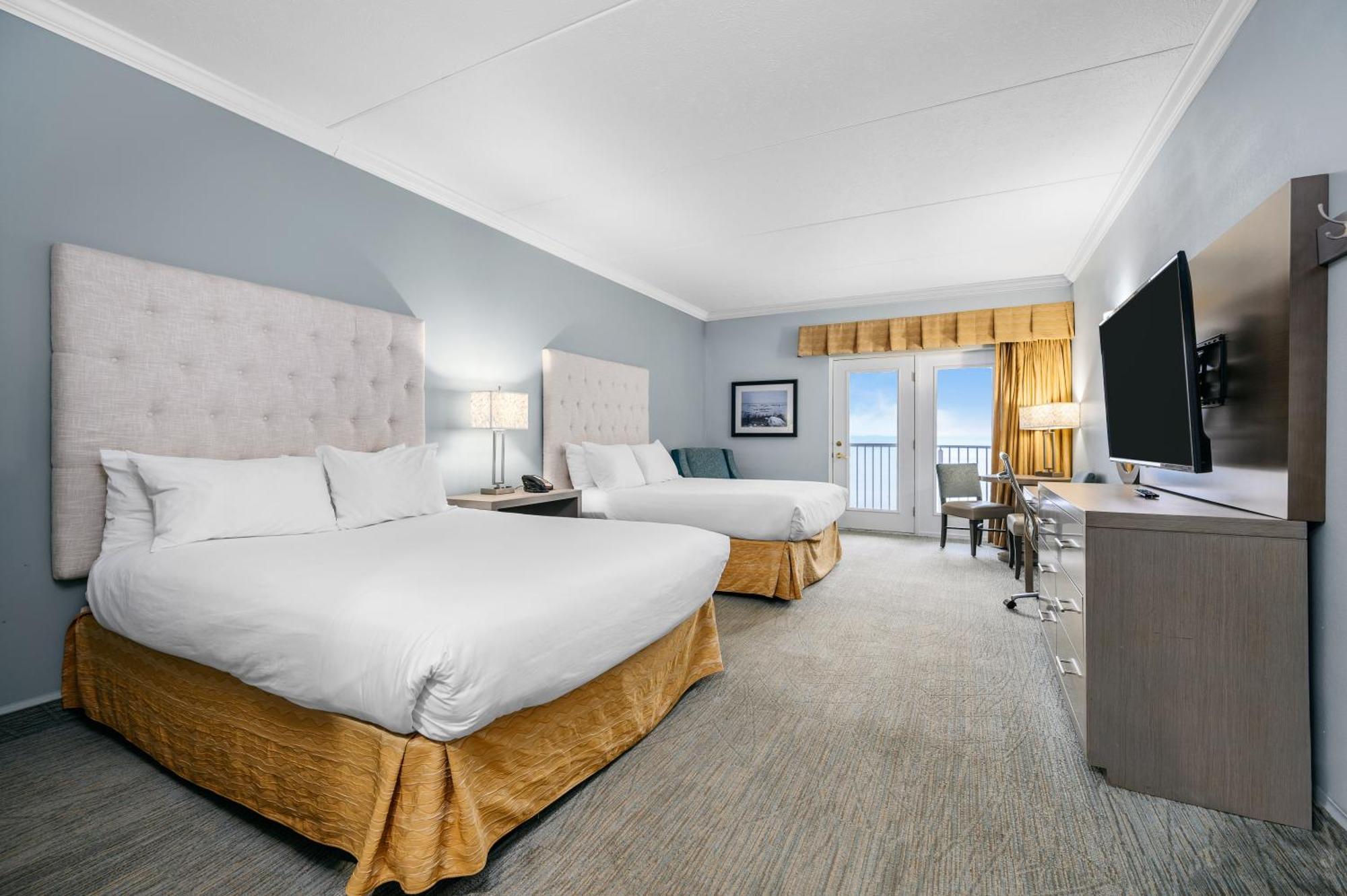 Cherry Tree Inn & Suites Traverse City Bagian luar foto